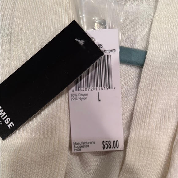 Premise Cream Women's Cardigan Sweater - Picture 3 of 4